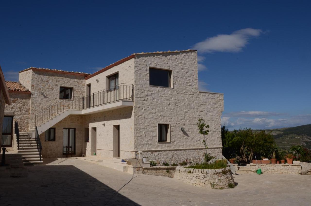 Vivere Gli Iblei - Maison En Plain Air Ragusa Zewnętrze zdjęcie